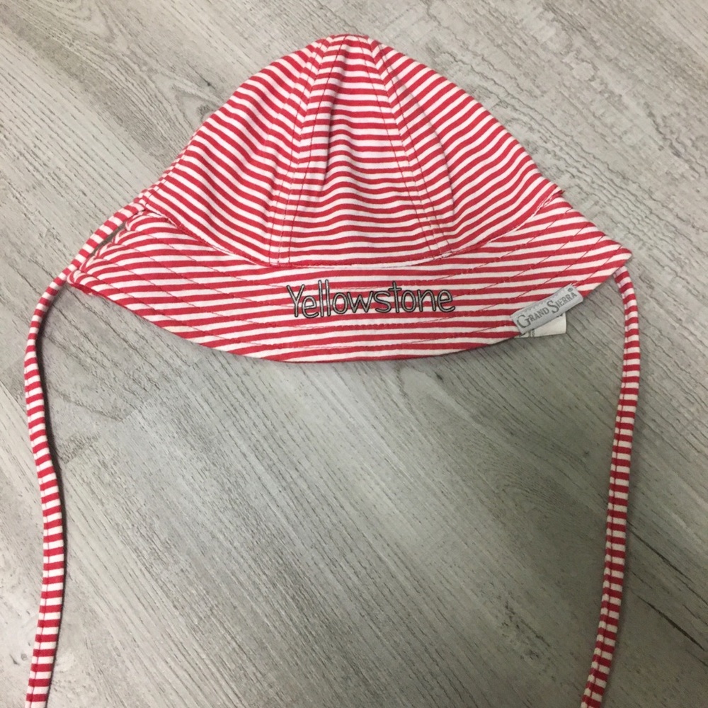 Sun hat 6-12 months Yellowstone never worn